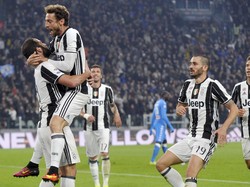 Higuain Antar Juve Taklukkan Napoli 2-1