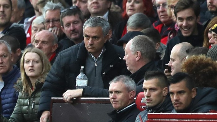 Setelah Diusir Wasit, Mourinho Tak Hadir di Konferensi Pers