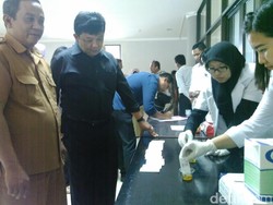 BNN Blitar Periksa Urine Anggota Dewan, Dua Orang Absen