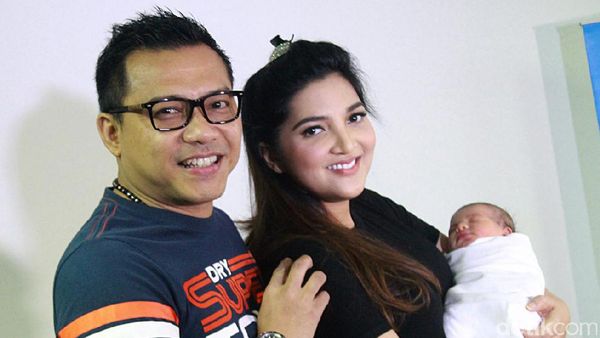 Kini Ada Arsya, Anang-Ashanty Makin Happy