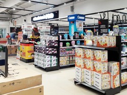 Transmart Carrefour Pondok Gede Tawarkan Dispenser Rp 149.000/unit