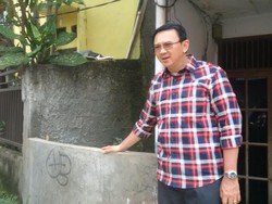 Blusukan dari Siang Hari, Ahok: Saya Tahan Jemur Loh