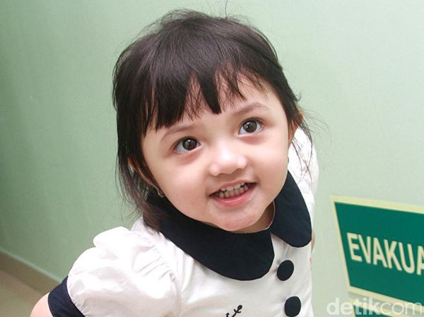 Punya Adik, Arsy Makin Ngegemesin!