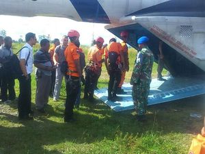 4 Jasad Korban Pesawat Kargo di Ilaga Dievakuasi Lewat Jalur Udara