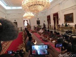 Demo 4 November dan Janji Jokowi Tak Lindungi Ahok