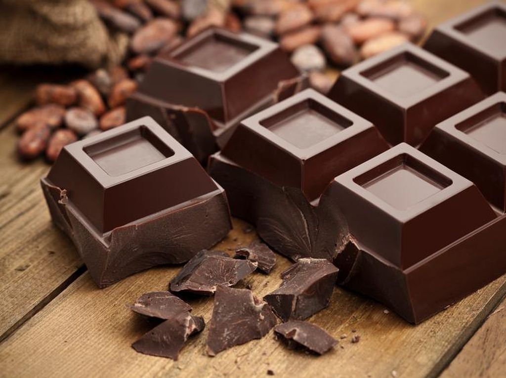 6 Manfaat Dark Chocolate untuk Kesehatan, Camilan Diet Penyanyi Adele