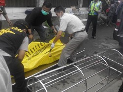 Jasad Pemuda Berbalut Syal Ditemukan Warga Taman Holis Usai Salat Subuh