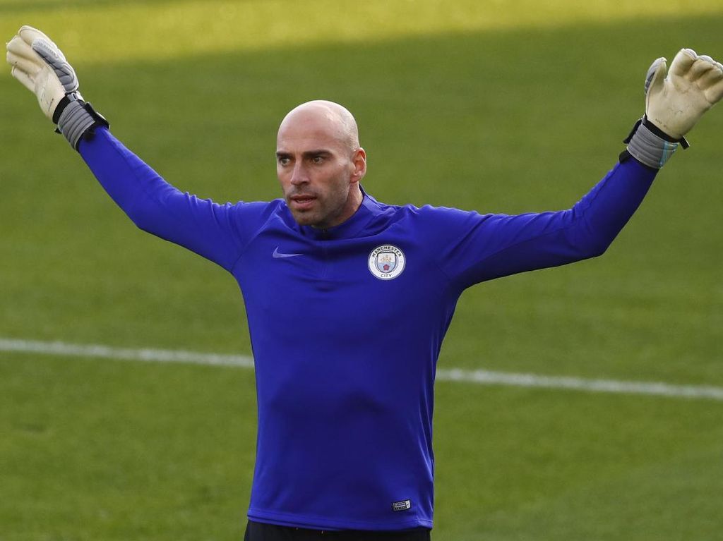 Caballero Bertekad Pertahankan Posisi Kiper Utama City Caballero Bertekad Pertahankan Posisi Kiper Utama City