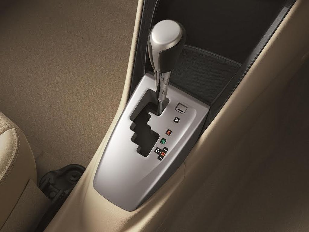 Punya Mobil Bertransmisi CVT? Simak Nih Kekurangannya Punya Mobil Bertransmisi CVT? Simak Nih Kekurangannya