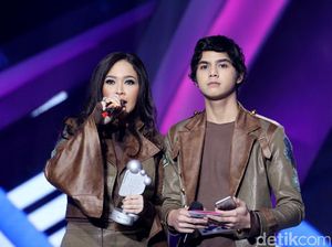 Kecenya Al Ghazali saat Berduet Bareng Maia Estianty