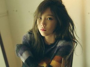 Fans Ricuh, Taeyeon SNSD Jatuh dan Nangis di Bandara Soekarno Hatta