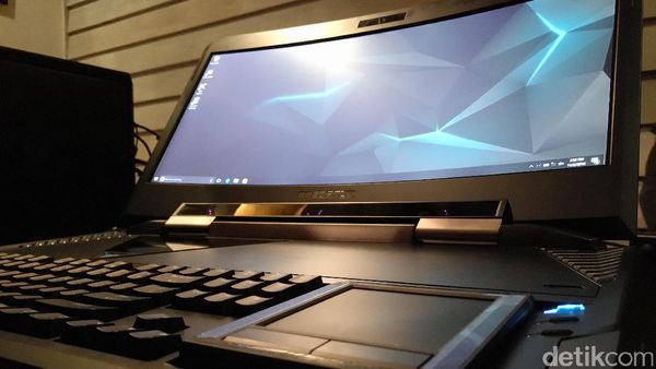 Laptop Pemangsa Game Acer Predator 21 X