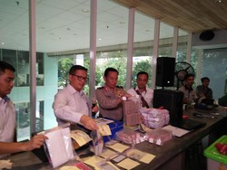 Petinggi Pelindo III Gunakan PT AMK Sebagai Perusahaan Kamuflase untuk Pungli