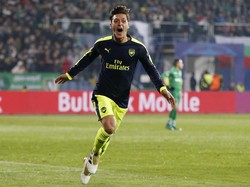 Belum Ada Oezil di Skuat Arsenal