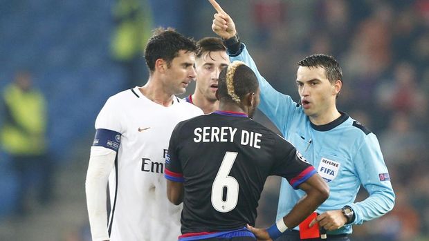 Turun Minum, PSG Ungguli Basel 1-0