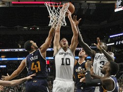 Jazz Beri Spurs Kekalahan Pertama