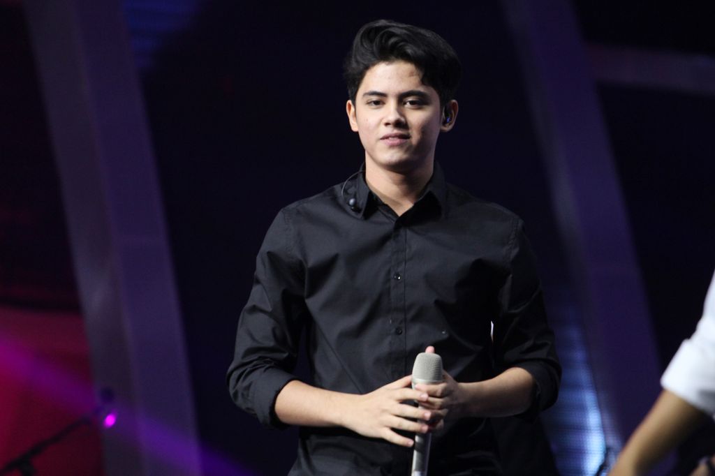 Aliando Syarief saat tampil di kawasan Daan Mogot