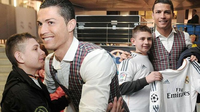 Tentang Remaja yang Siuman dari Koma setelah Mendengar Suara Gol CR7 Tentang Remaja yang Siuman dari Koma setelah Mendengar Suara Gol CR7