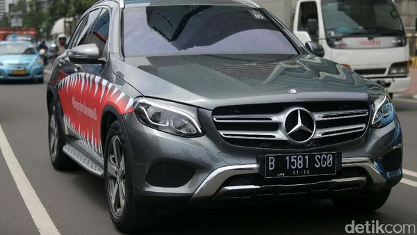 Jajal Mercy The New GLC Keliling Jakarta