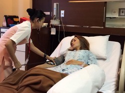 Tumor di Payudara Femmy, dari Seukuran Kacang Tanah hingga Sebesar Bakso