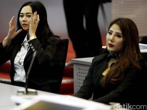 Saat Aura Kasih Tertarik Main Saham