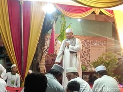 Bersiap Demo 4 November, Ketua FPI DKI: Tunjukkan Umat Islam Taat Hukum