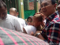 Muncul Foto Dirinya Diancam Tentara Suriah, Ahok: Gue Calon Sekjen PBB Ya?