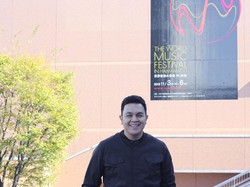 Tulus Bawa Sepatu Mengalun di Negeri Sakura