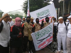 Kumpul di Masjid Istiqlal, Pendemo dari Bandung Janji Aksi Damai