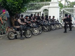 Demo 4 November, Polisi Bersenjata Jaga Ketat Kediaman Ahok