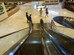 2 Restoran di Mal Mewah Ini Langsung Bayar Pajak Usai Ditempel Stiker