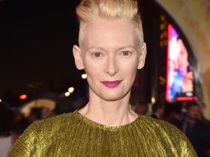 Video: Aktris Tilda Swinton Umumkan Hiatus Akting Video: Aktris Tilda Swinton Umumkan Hiatus Akting