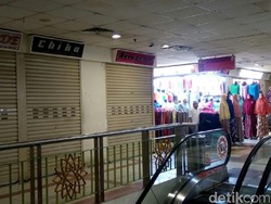 Ada Demo, Hanya 20% Kios yang Buka di Pasar Tanah Abang