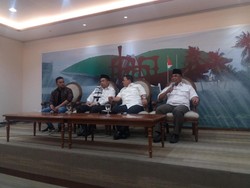 Fadli Zon-Fahri Akan Demo 4 November dari Istiqlal Hingga Patung Kuda