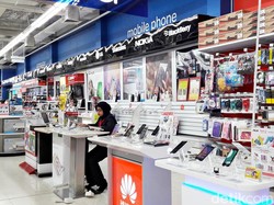 Promo Akhir Pekan, Transmart Carrefour Tawarkan LED TV sampai Smartphone