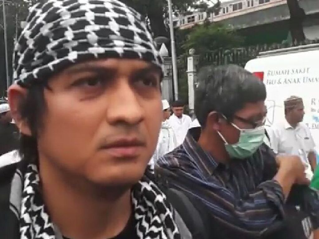 Lucky Hakim Ngaku Ditawari Perindo Rp 10 M, Berkarya Rp 6 M Lucky Hakim Ngaku Ditawari Perindo Rp 10 M, Berkarya Rp 6 M
