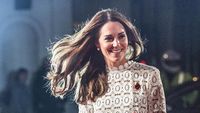 Wuzz..Dress Kate Middleton Tersibak Angin