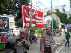 Demo 4 November di Medan, Polisi Berpeci Kawal Massa yang Sudah Mulai Berkumpul