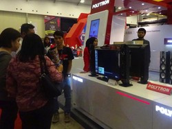 Beragam Barang Elektronik Banting Harga di PRI