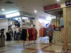 Baru Buka Sebentar, Pedagang Tutup Kios di Tanah Abang