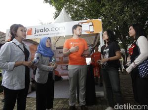 Jualo.com Gelar Road Show di Kampus UI Depok