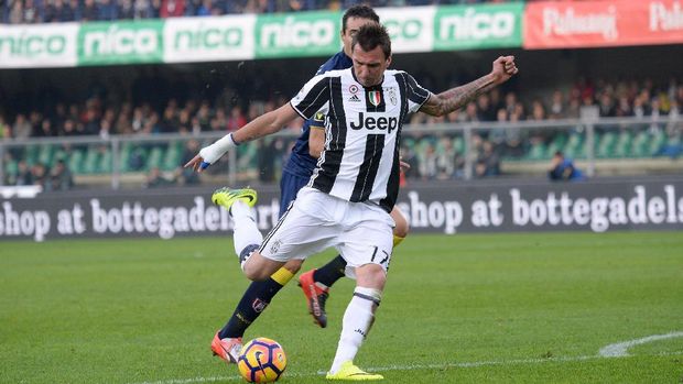 Juventus Atasi Chievo 2-1