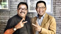 Senyum Sumringah Rano Karno dan Ridwan Kamil