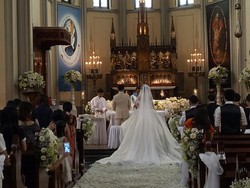 Cerita Pasangan yang Menikah di Kathedral Saat Demo 4 November