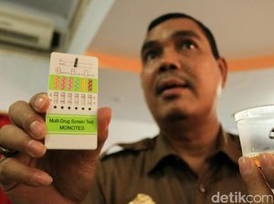 Diduga Pesta Narkoba  Saat Upacara, 14 Siswa SMKN di Makassar Dites Urine