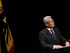 Presiden Jerman Khawatir Donald Trump Menangi Pilpres AS Presiden Jerman Khawatir Donald Trump Menangi Pilpres AS