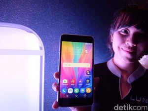 Luna Foxconn: Wujud iPhone Rasa Android