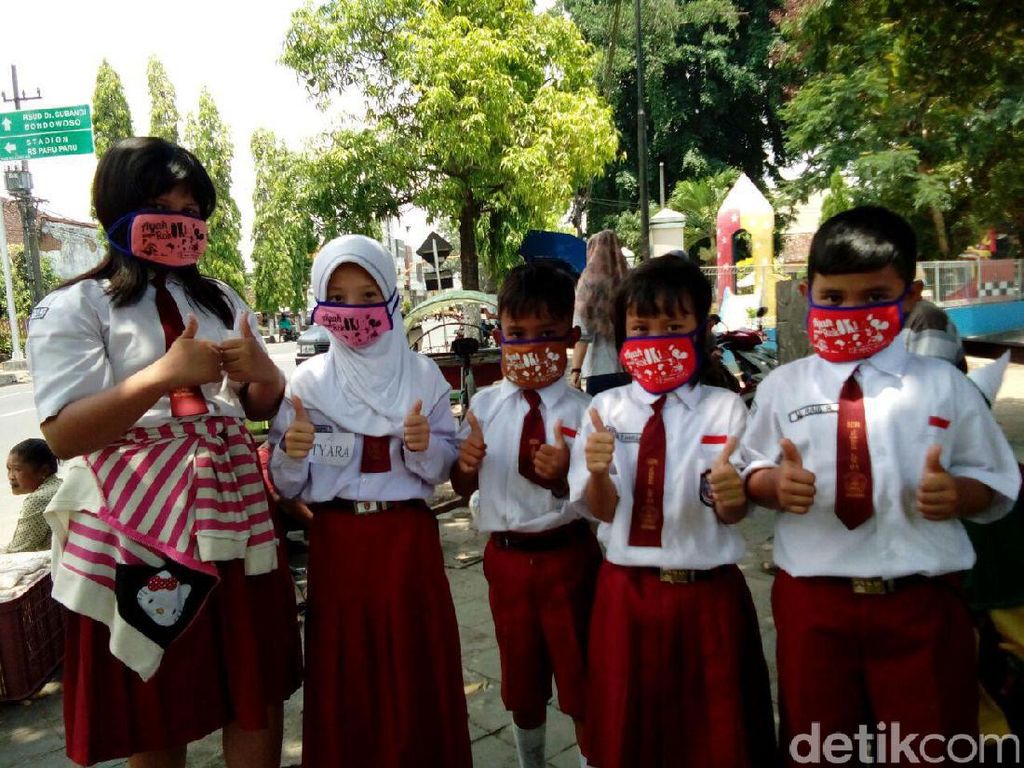 Melindungi Anak dari Orang Tua Perokok Melindungi Anak dari Orang Tua Perokok