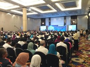 1.000 Tunanetra di Jabar Terima Gratis Alquran Digital Braille