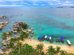 Pesona Belitung, Pulau Cantik bak Surga di Sumatera
